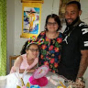 Meet your Posher, Carmela